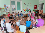 Читайте детям сказки!