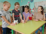 Любите ли вы театр так, как любят его наши дети? 