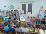 В старших группах отметили памятную дату - День полного снятия блокады Ленинграда