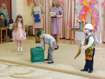 Утренник 8 марта