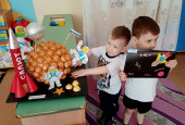 День космонавтики