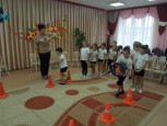 "Правила дорожные - знать каждому положено"