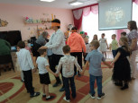 Утренник "Кафе для мам"