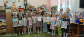Цветочки и портреты ко дню мамочек