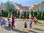 Утренняя гимнастика в летний период в ДОУ.