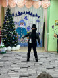 Новогодние праздники в подготовительных группах детского сада  : " Приключения Старика Хоттабыча на елке у ребят»