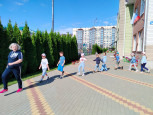 Утренняя гимнастика в летний период в ДОУ.