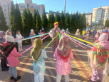 Фестиваль русских народных игр .