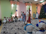 Новогодние мероприятия в средних группах детского сада.