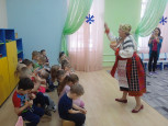 "Рождественские святки" в подготовительной группе "Волшебники"