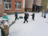ООД на свежем воздухе в  младшей группе "Умка"
