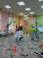 " Папа, мама и я - спортивная семья"-спортивный праздник в старшей группе "Затейники".
