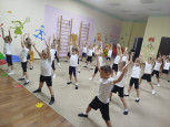 Утренняя гимнастика в старшей группе "Затейники"