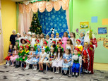 Вот и праздник НОВЫЙ ГОД! Подготовительная группа "Радуга"