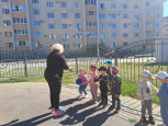 Занятие по физической культуре на  свежем воздухе во 2 младшей группе