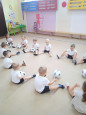 Занятие по физической культуре во 2 младшей группе "Непоседы"