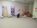 Занятие по физической культуре во 2 младшей группе "Непоседы"  