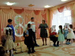 Утренник "Веснушковое ассорти" в подготовительных группах №4, №10 (совместно).