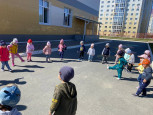  «Одуванчики-цветы, словно солнышко желты»
