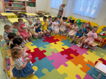 «Я в мире человек»