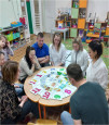 Знакомство родителей с игровыми полями.