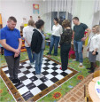 Знакомство родителей с игровыми полями.