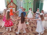 Весенний утренник в старше-подготовительной группе
