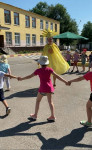 Спортивное развлечение: "Солнце, воздух и вода - наши лучшие друзья"!