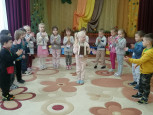 Клубный час