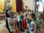 Клубный час
