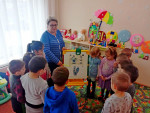 Традиционный русский промысел, особый вид росписи по керамике -Гжель.