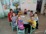 День бумажного кораблика