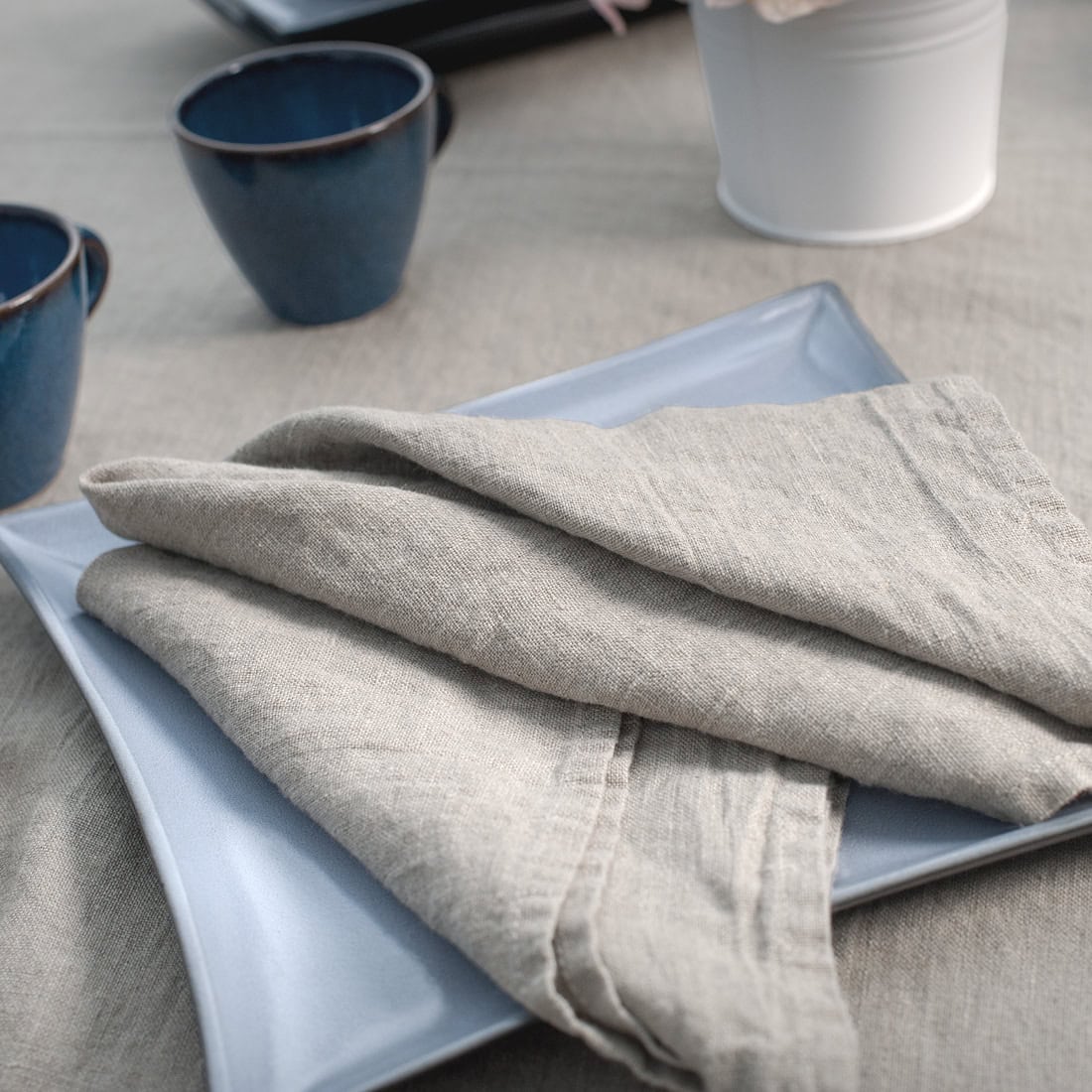 Linfarget serviett i vasket lin