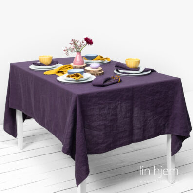 Lilla duk i vasket lin.