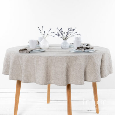 Rund lysegrå lin-bomull duk, vasket.