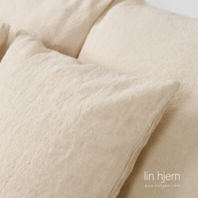 Melange putetrekk i brun farge.