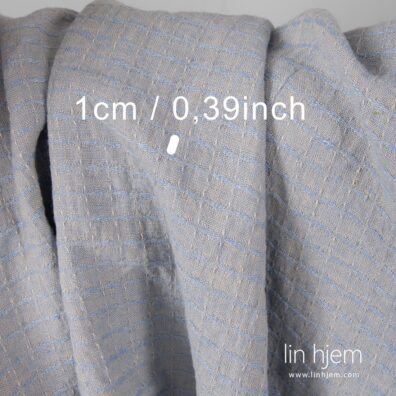 Rutete brunt linstoff, vasket.