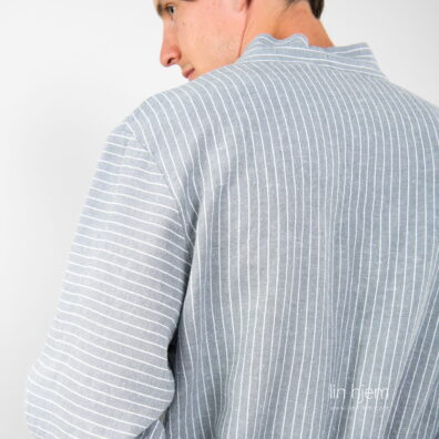 Morgenkåpe til herre i grå farge, aras.