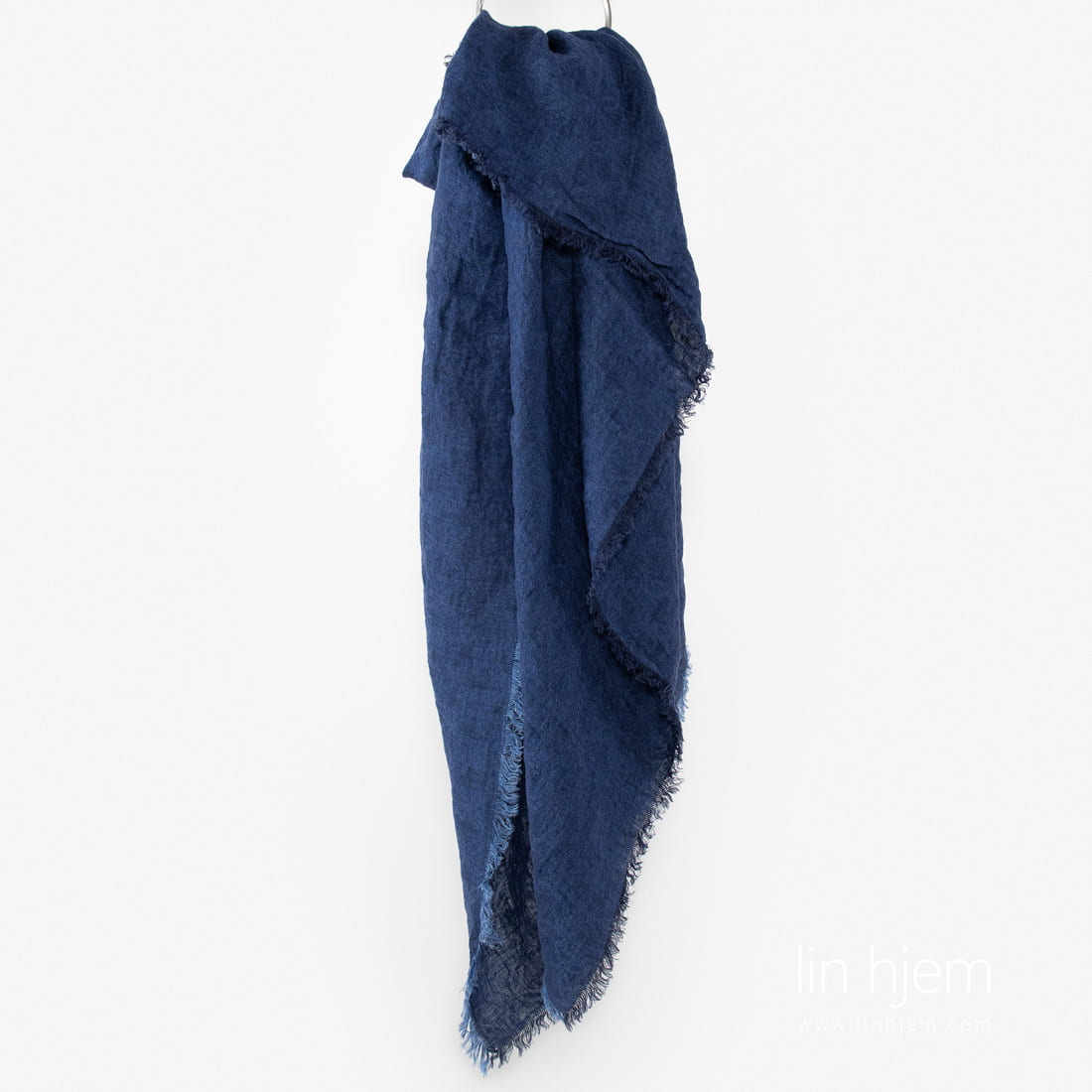 Linskjerf i mørk blå farge.