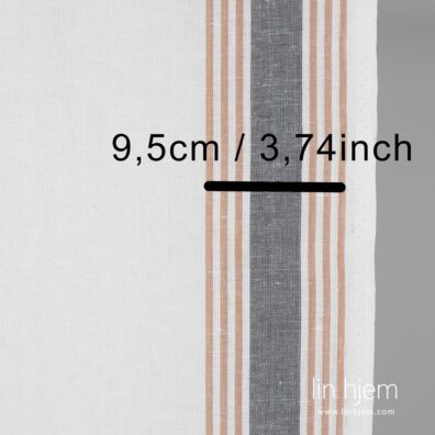 Stripete halvlin stoff i brun og rød farge.