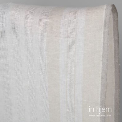 Stripete stoff med gjennomsiktige striper.