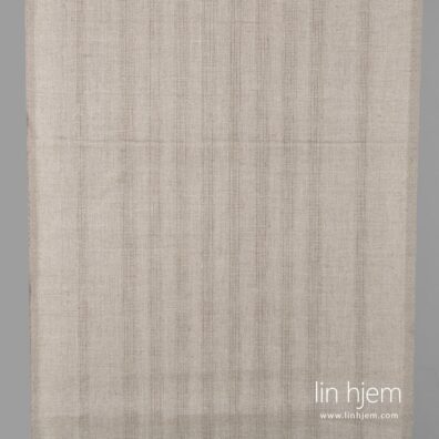 Grått linstoff med gjennomsiktige striper.