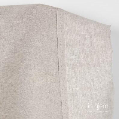 Sand farget lin-bomulls stoff.