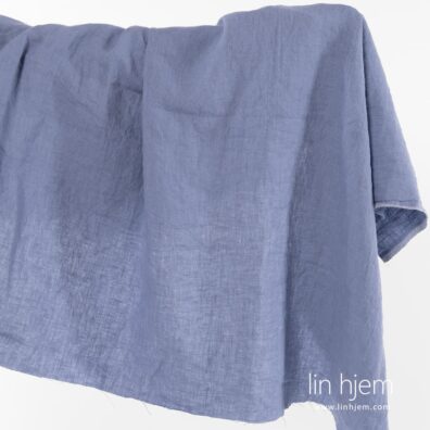 Vasket lyseblått linstoff.