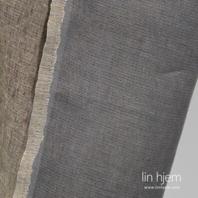 100% linstoff, tosidig, brunt-grått.