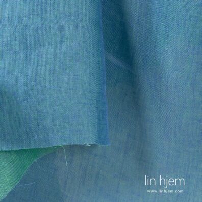 Tosidig 100% linstoff i grønn blå.