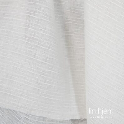 Stripete hvitt linstoff.