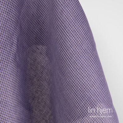 Lilla farget 100% linstoff.