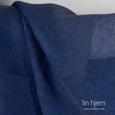 Blått gjennomsiktig linstoff.