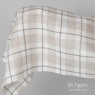 Brunaktig rutete linstoff.